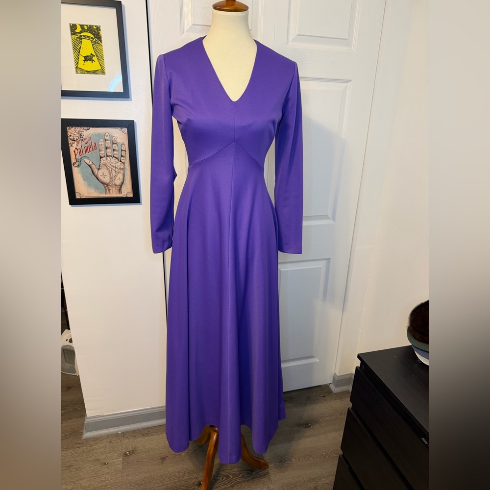 70’s Long Sleeve Poly Purple Dress - Picture 2 of 8